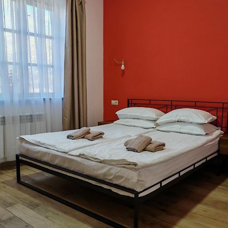 Blur Inn Gallery Γιερεβάν Εξωτερικό φωτογραφία