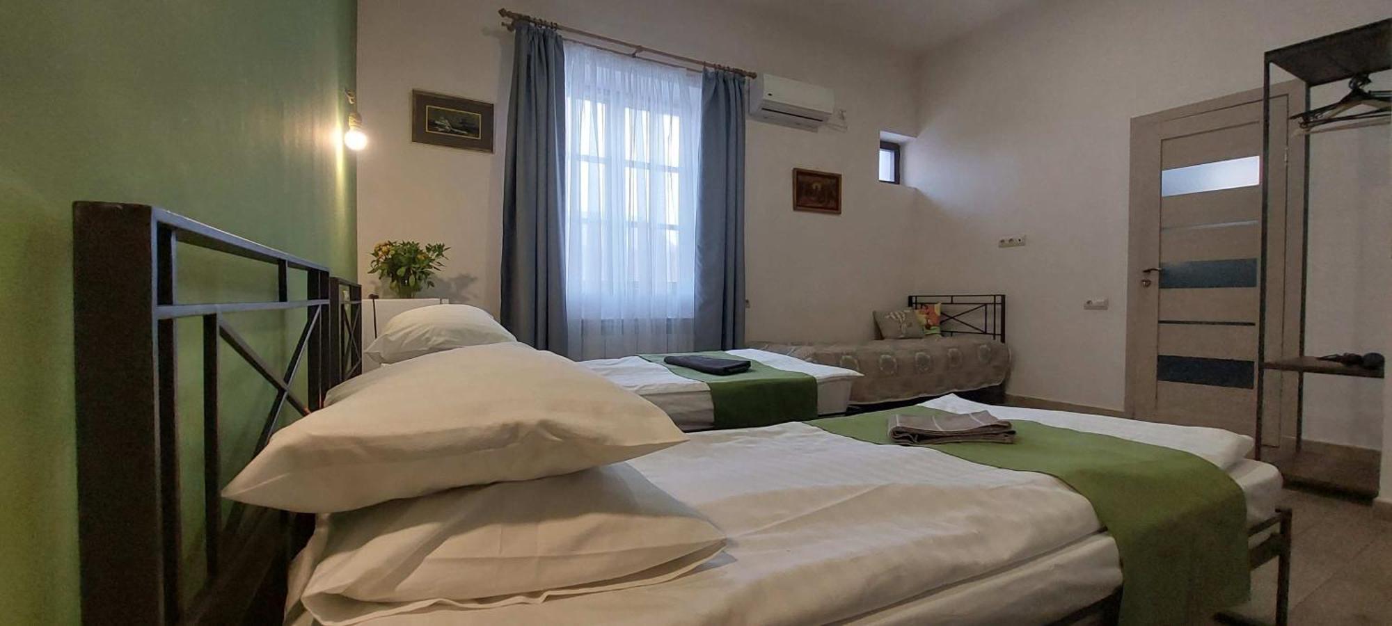 Blur Inn Gallery Γιερεβάν Εξωτερικό φωτογραφία