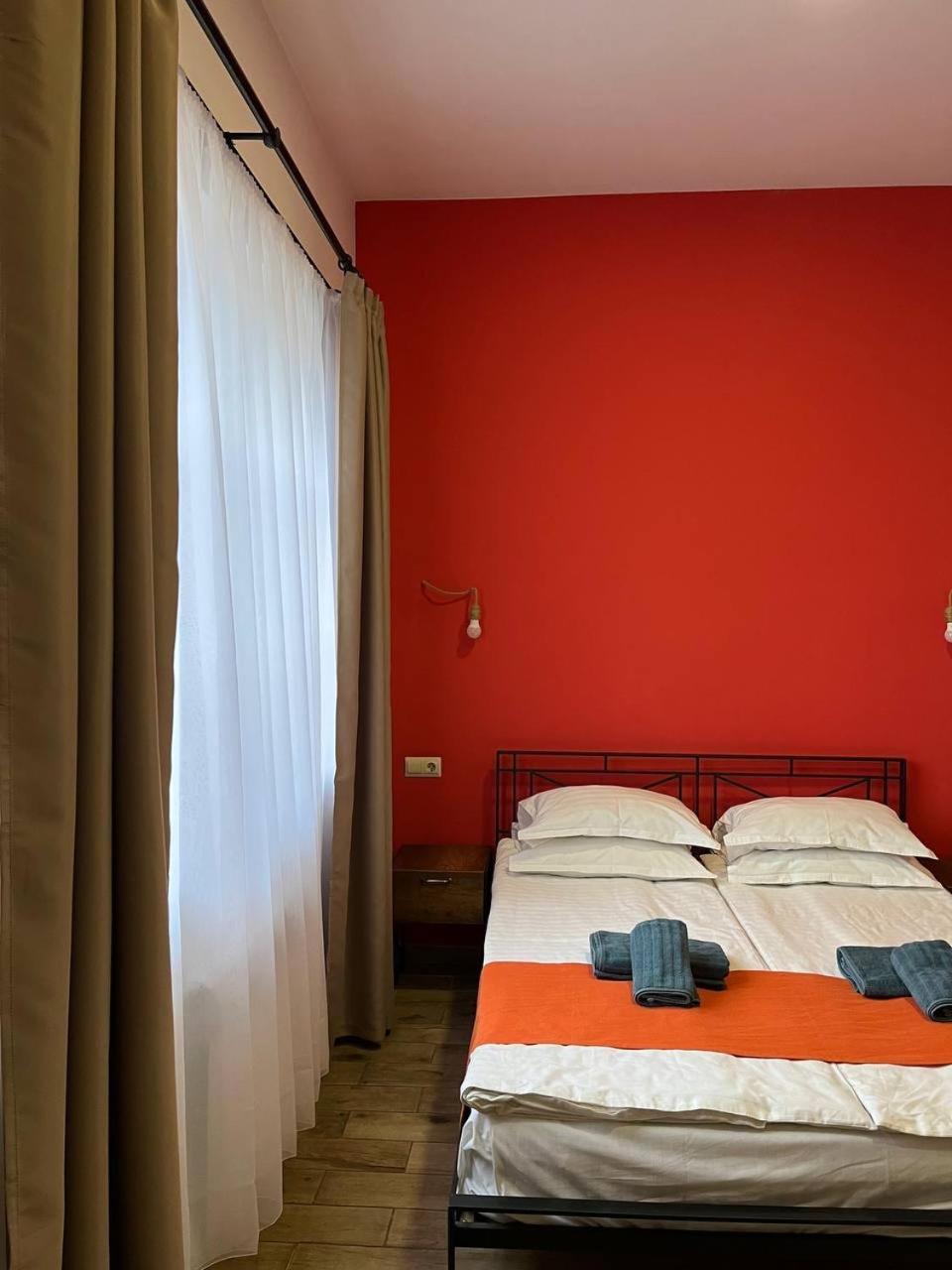 Blur Inn Gallery Γιερεβάν Εξωτερικό φωτογραφία