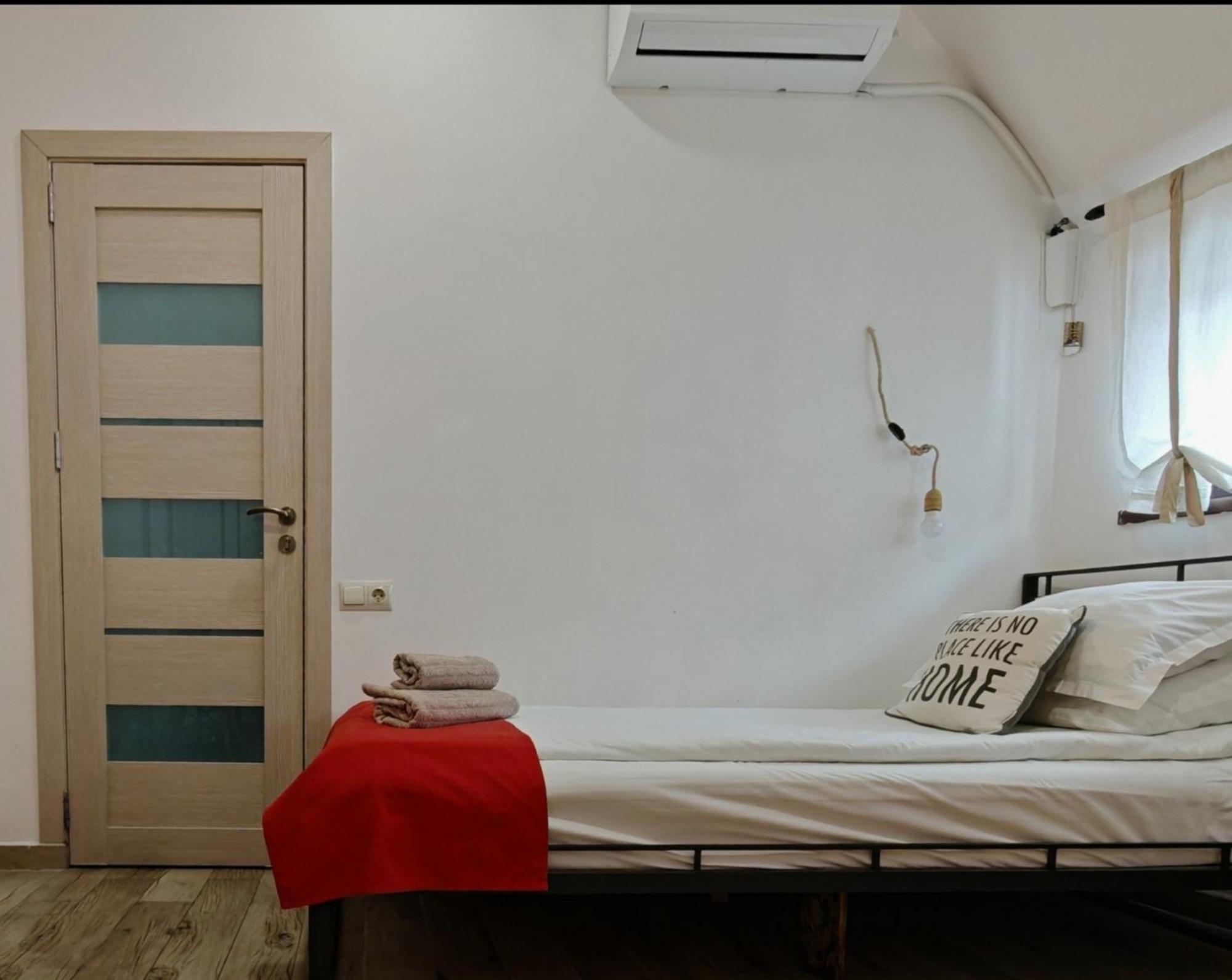 Blur Inn Gallery Γιερεβάν Εξωτερικό φωτογραφία